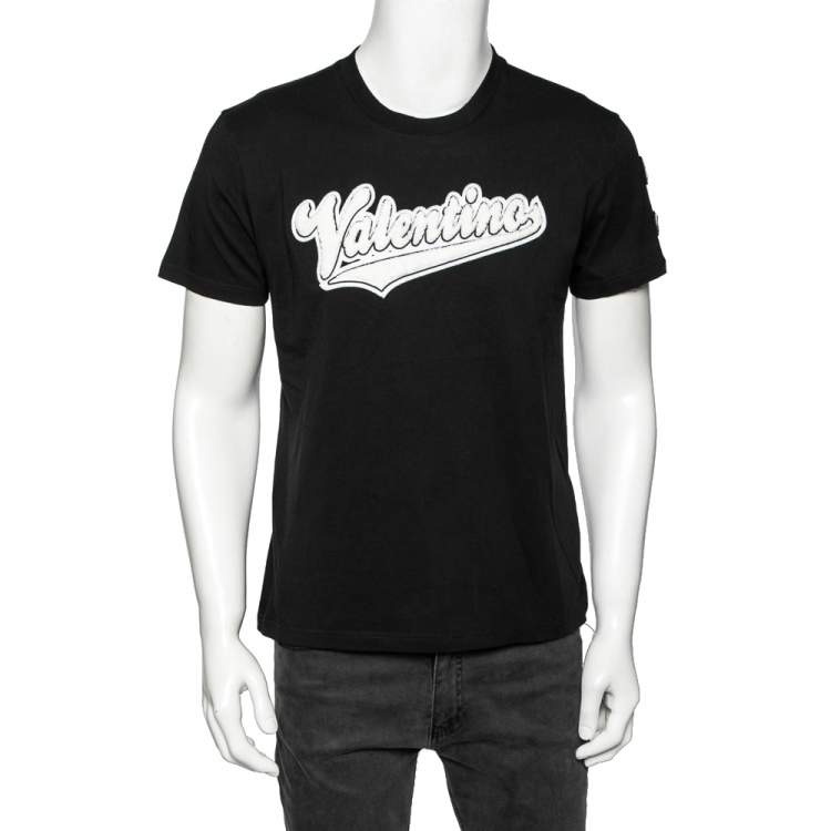 sang Velsigne Milepæl Valentino Black Cotton Baseball Logo Appliqued Short Sleeve T-Shirt S  Valentino | TLC