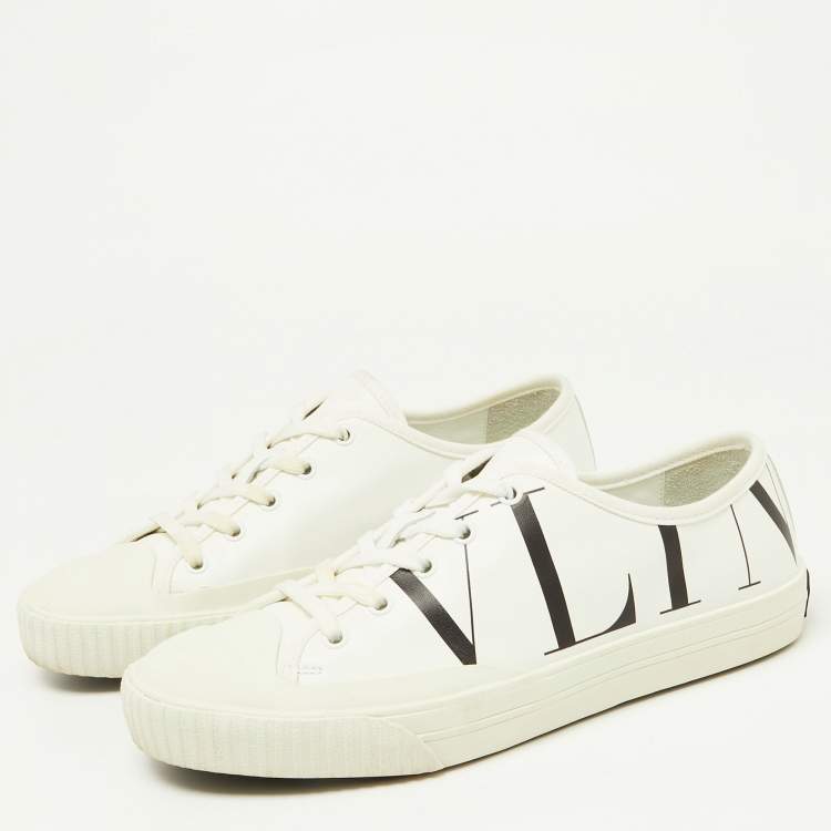 مملوكة مسبقًا Valentino White Leather VLTN Low Top Sneakers Size 40.5