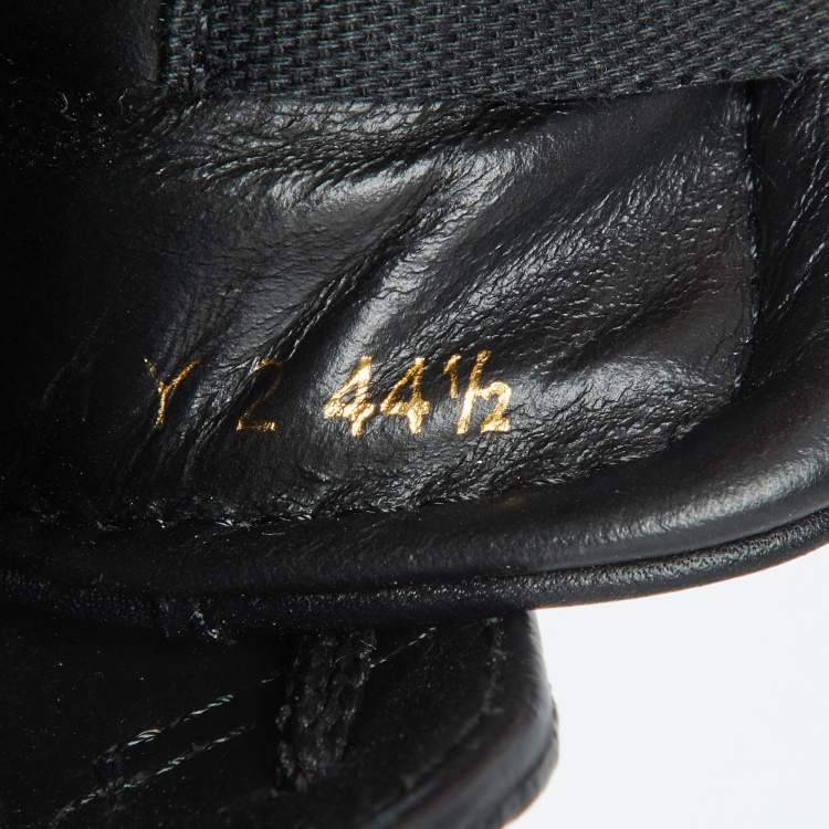 Pre Owned Valentino Black Leather Rockstud Untitled Low Top Sneakers Size 44.5