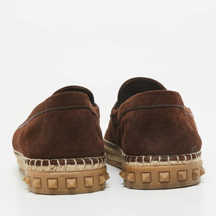 Pre Owned Valentino Brown Suede Escape V logo Loafers Size 44.5