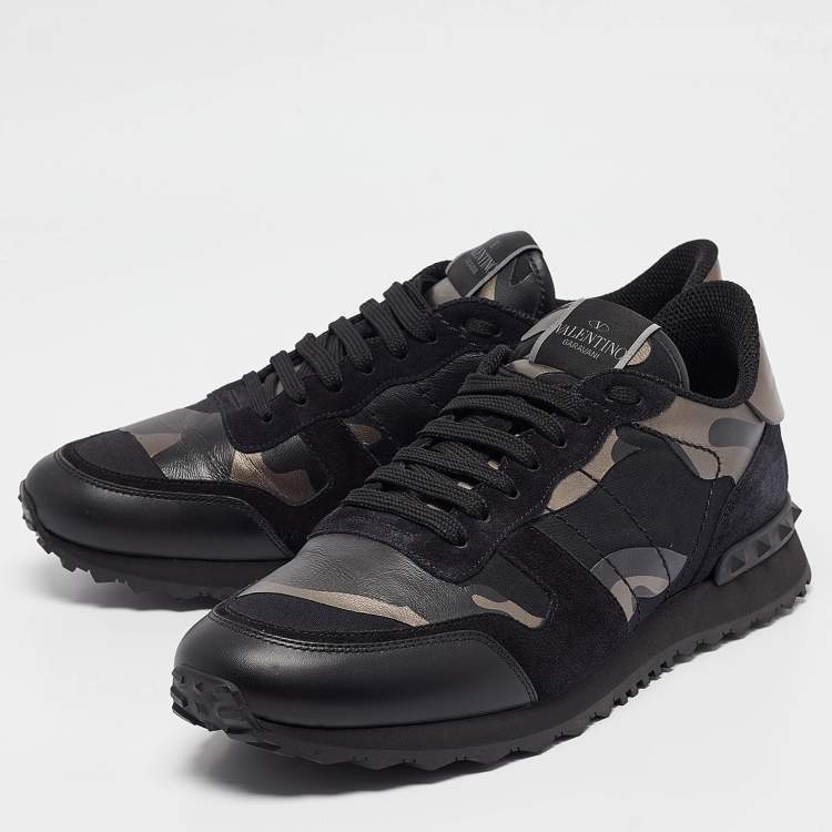 Pre Owned Valentino Black/Metallic Leather and Suede Rockrunner Lace Up Sneakers Size 43