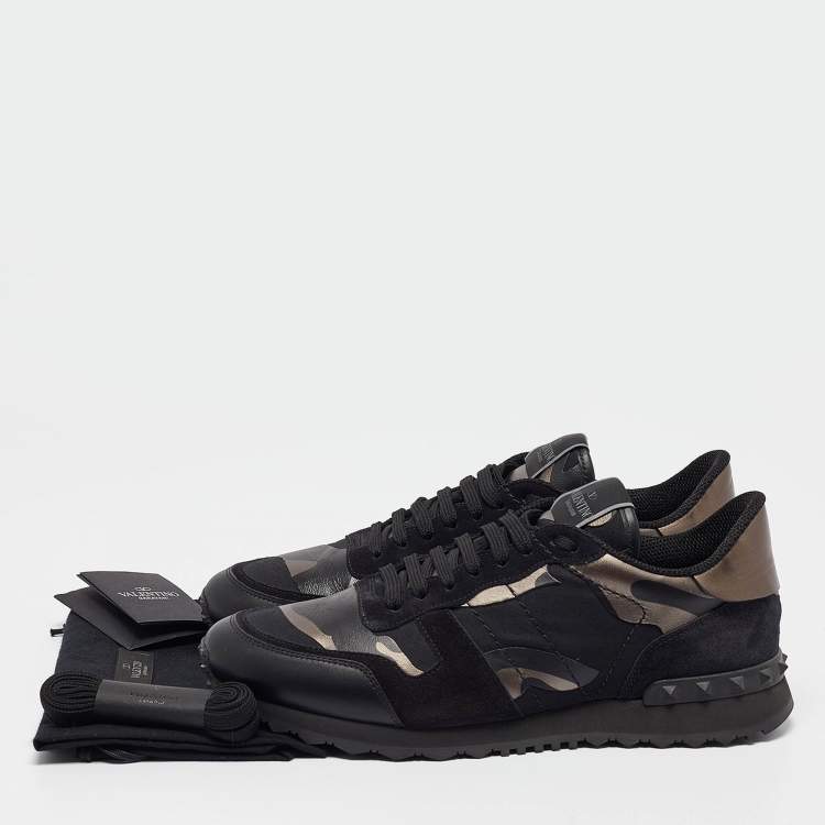 Pre Owned Valentino Black/Metallic Leather and Suede Rockrunner Lace Up Sneakers Size 43