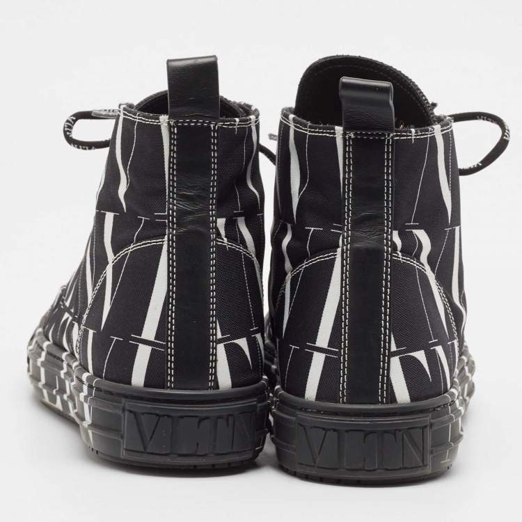 Pre Owned Valentino Black/White Canvas VLTN Times Sneakers Size 43