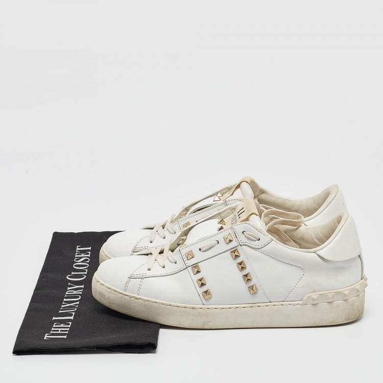 Pre Owned Valentino White Leather Rockstud Lace Up Sneakers Size 40.5