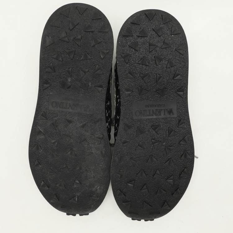 Pre Owned Valentino Black/Grey Crochet Low Top Sneakers Size 43