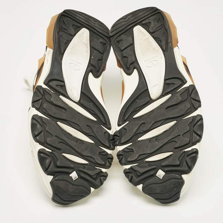 Pre Owned Valentino White Leather VLogo Lace Up Sneakers Size 42.5