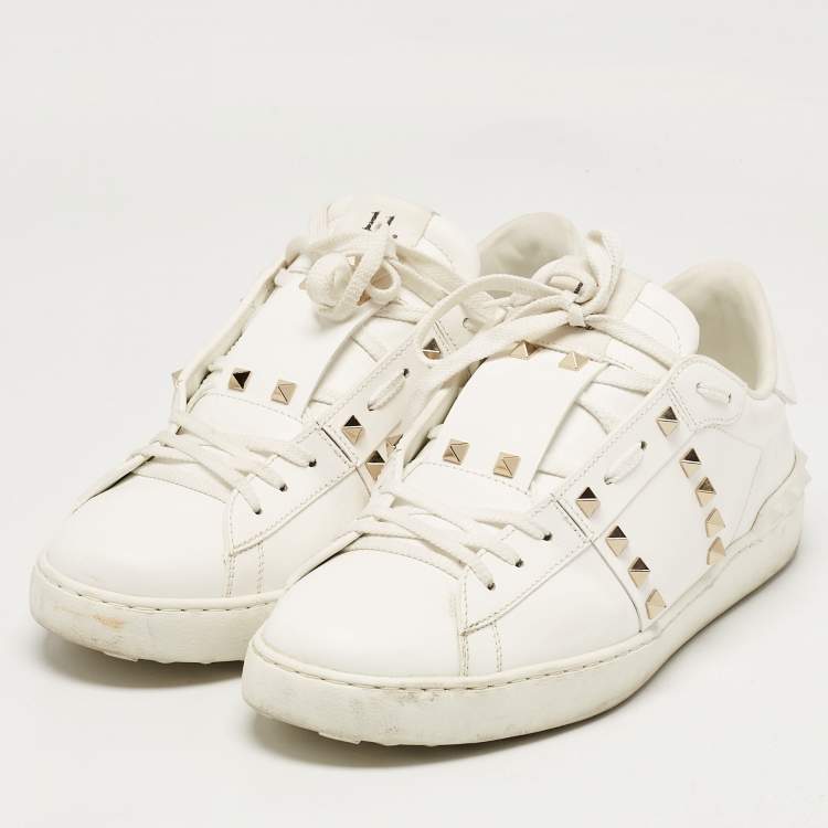 Pre Owned Valentino White Leather Rockstud Untitled Sneakers Size 43