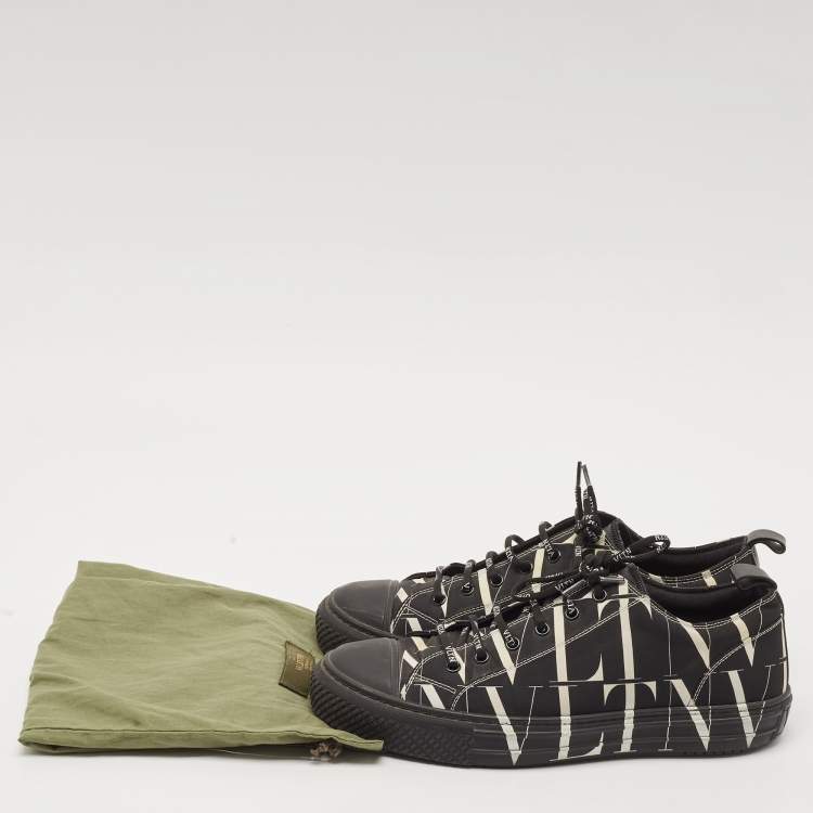 Pre Owned Valentino Black/White Canvas VLTN TIMES Giggies Lace Up Sneakers Size 42