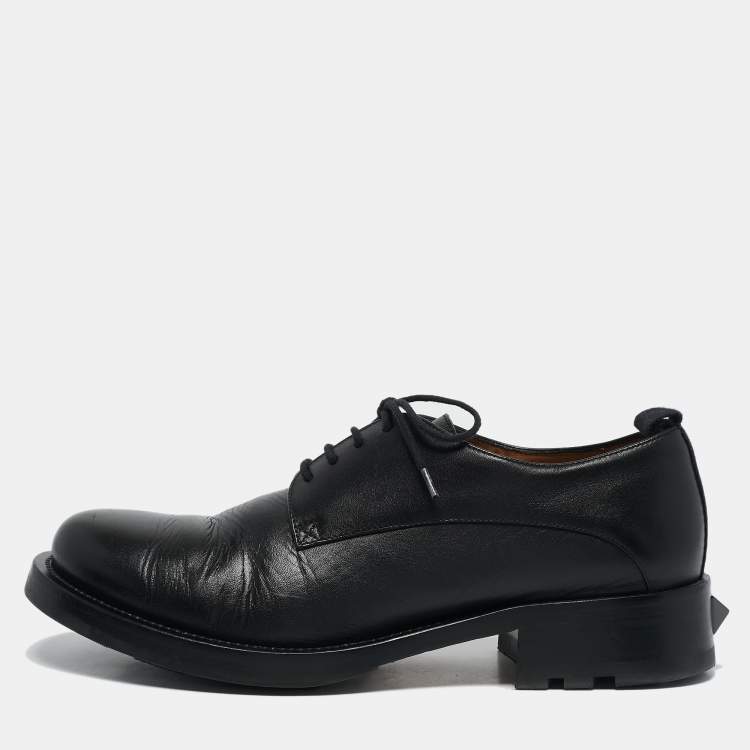 Pre Owned Valentino Black Leather Roman Stud Derby Size 43