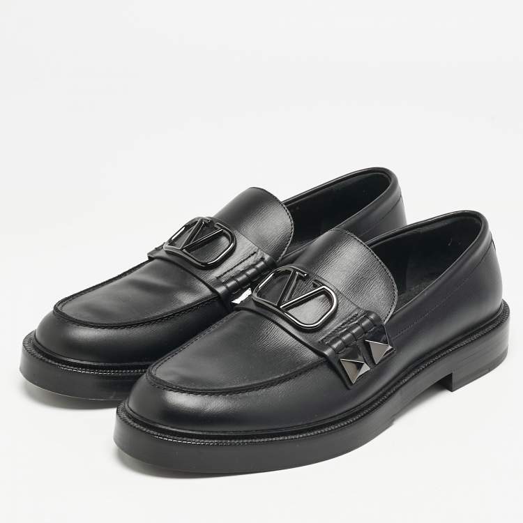 Pre Owned Valentino Black Leather VLogo Slip On Loafers Size 44