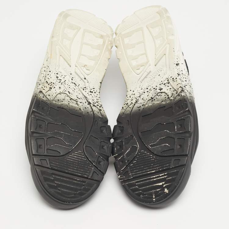 Pre Owned Valentino VL7N Size 45 Black Leather and Suede Lace Up Sneakers