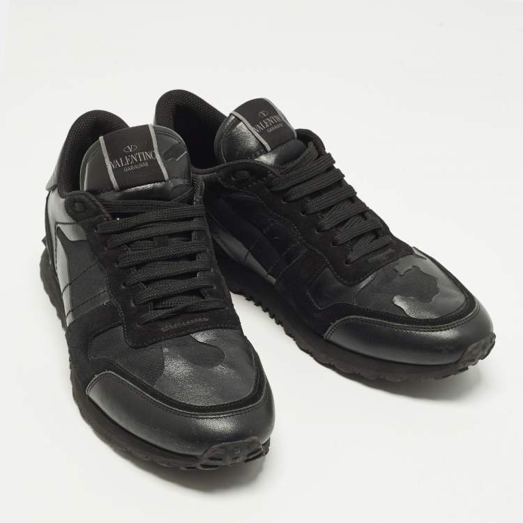 Pre Owned Valentino Rockrunner Size 44 Black Leather and Suede Lace Up Sneakers