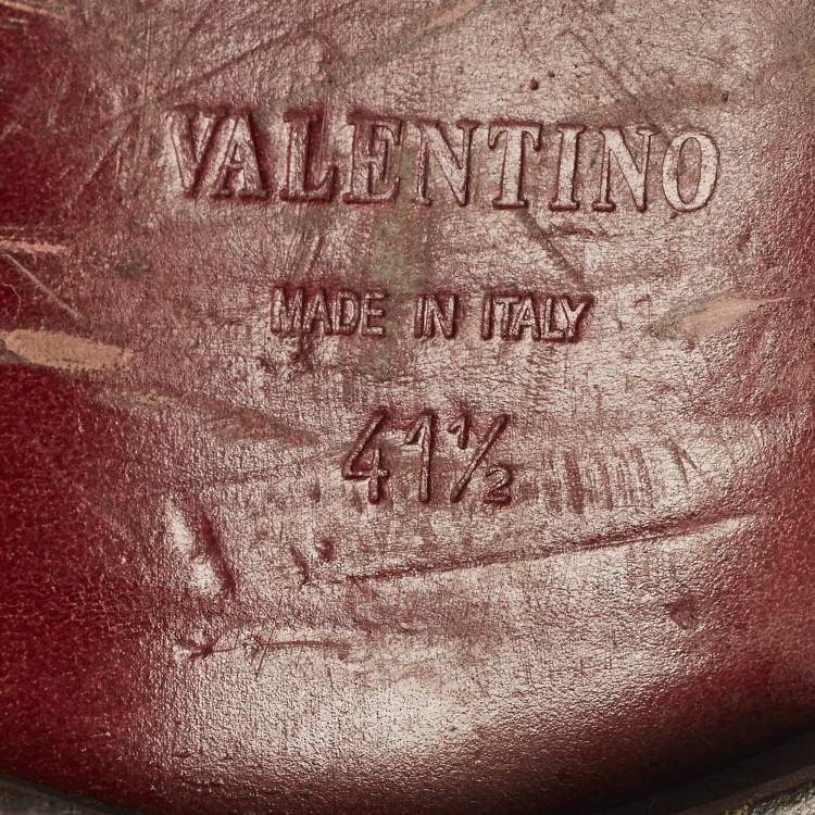 مملوكة مسبقًا Valentino Size 41.5 Black Leather Derby