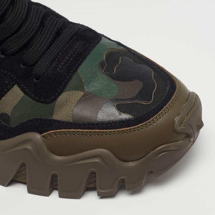 Pre Owned Valentino Rockrunner Size 43.5 Multicolor Camo Print Leather and Suede Sneakers