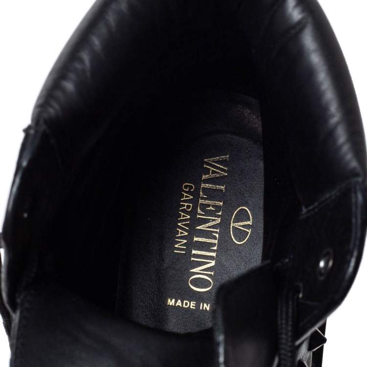 Pre Owned Valentino Black Leather Rockstud Combat Boots Size 40
