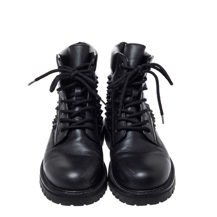 Pre Owned Valentino Black Leather Rockstud Combat Boots Size 40