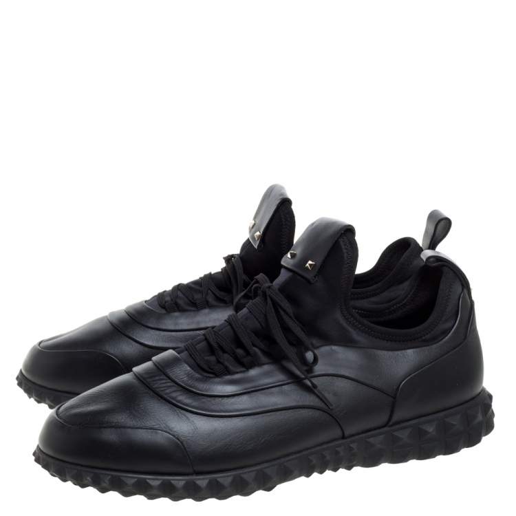 مملوكة مسبقًا Valentino Black Leather and Satin Bodytech with Stud Low Top Sneakers Size 43