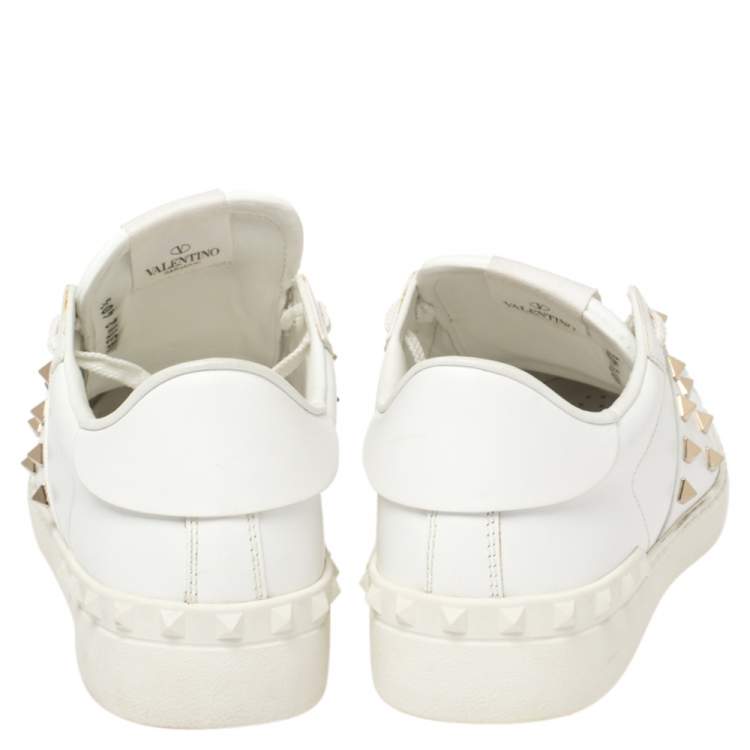 Pre Owned Valentino White Leather Rockstud Untitled Low-Top Sneakers Size 40.5