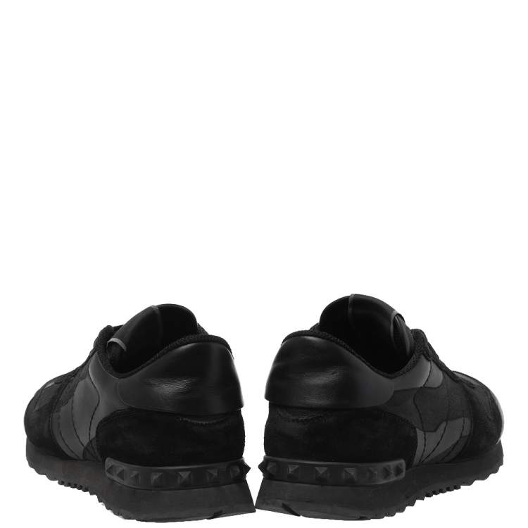 مملوكة مسبقًا Valentino Black Leather And Suede RockRunner Low Top Sneakers Size 42