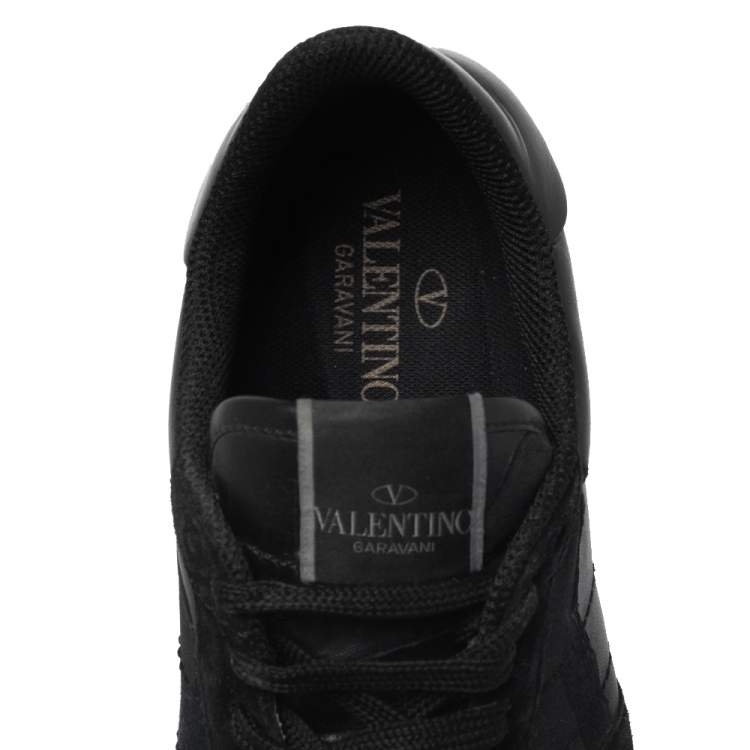 مملوكة مسبقًا Valentino Black Leather And Suede RockRunner Low Top Sneakers Size 42