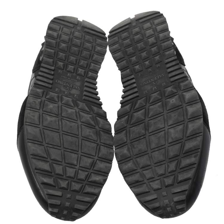 مملوكة مسبقًا Valentino Black Leather And Suede RockRunner Low Top Sneakers Size 42