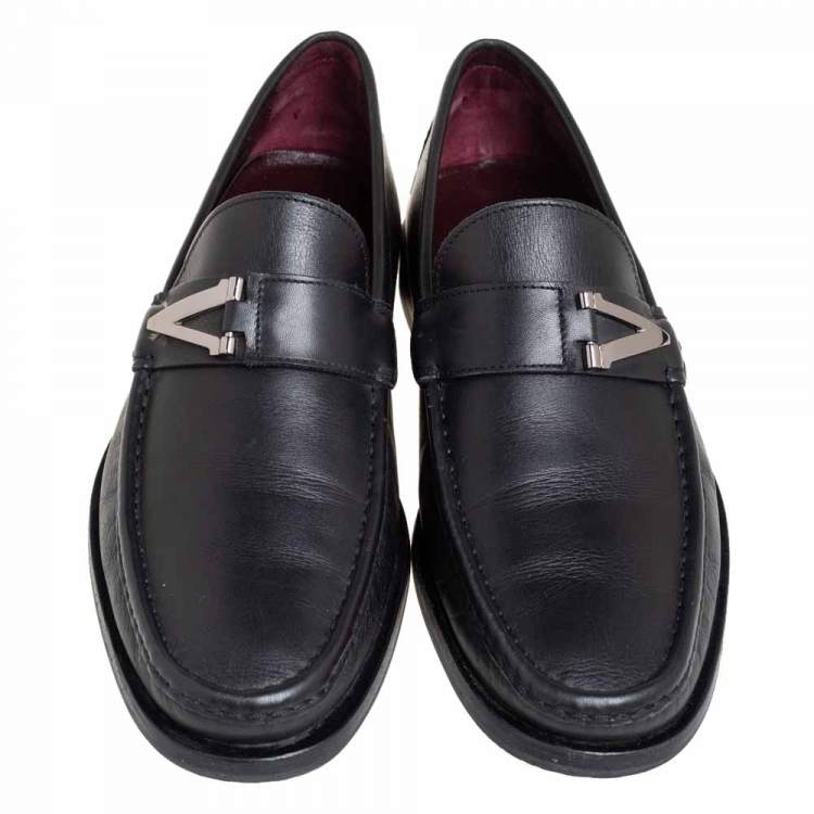 Pre Owned Valentino Black Leather V Logo Slip On Loafers Size 41