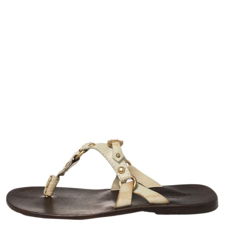 Pre Owned Valentino Cream Leather V Logo Flat Thong Sandals Size 41