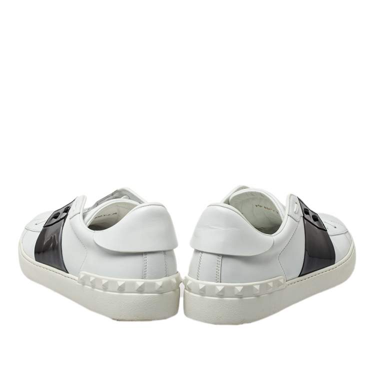 Pre Owned Valentino White/Black Leather Rockstud Low Top Sneakers Size 45