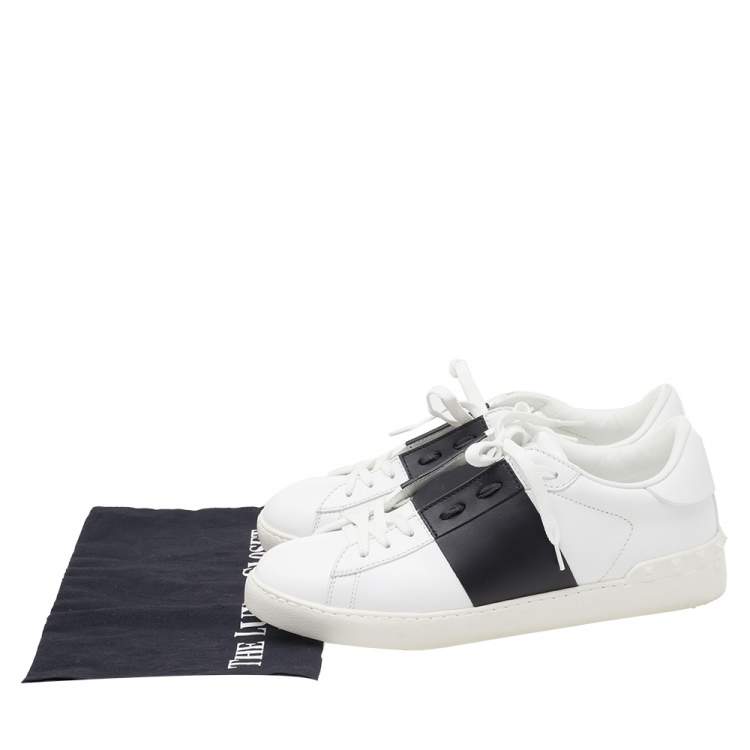 مملوكة مسبقًا Valentino White/Black Band Leather Open Low Top Sneakers Size 40