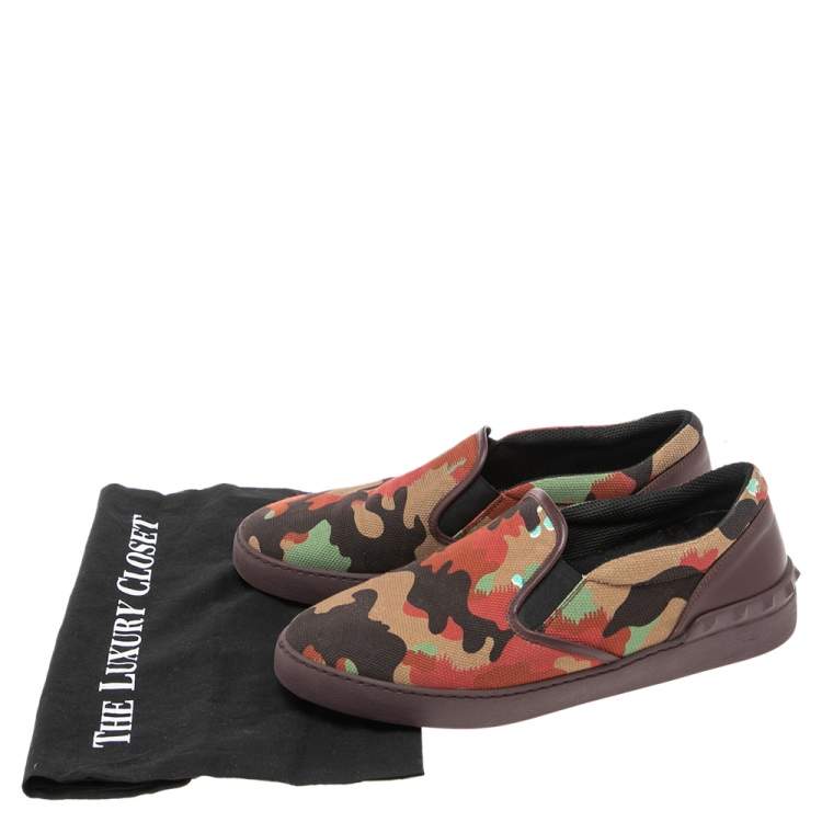 Pre Owned Valentino Multicolor Camouflage Print Canvas And Leather Rockstud Low Top Sneakers Size 40
