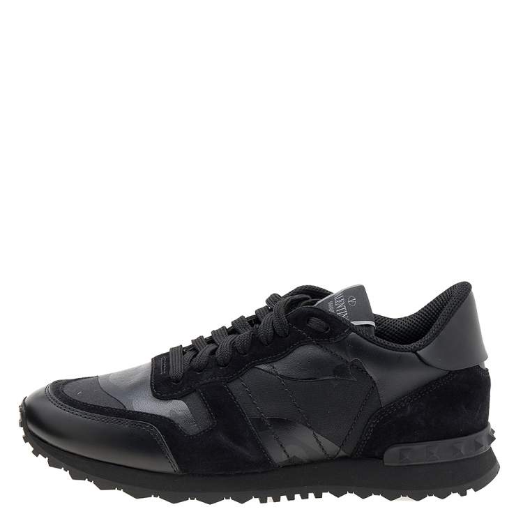 مملوكة مسبقًا Valentino Black Leather And Suede Rockrunner Low Top Sneakers Size 39