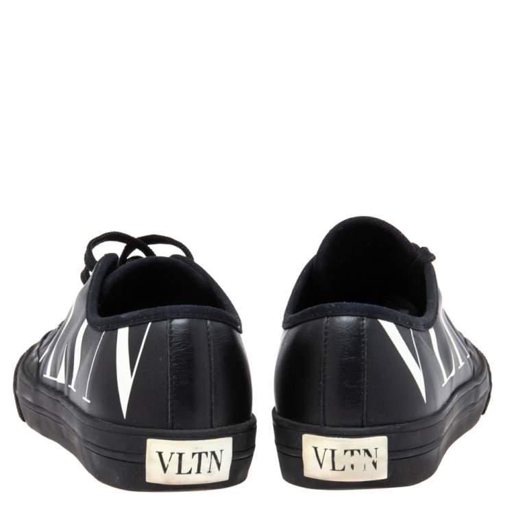 Pre Owned Valentino Black Leather VL7N  Sneakers Size 41