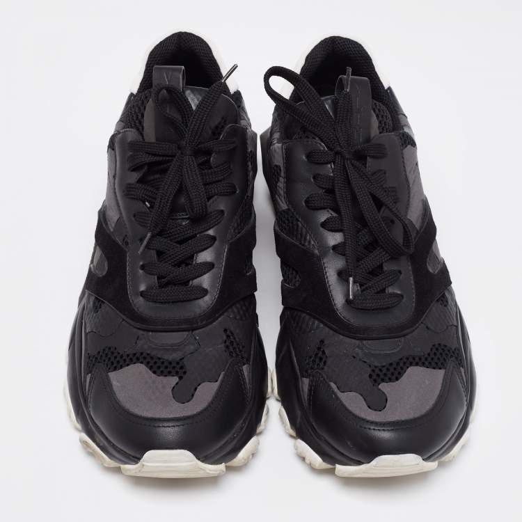 مملوكة مسبقًا Valentino Black Leather And Suede Bounce Sneakers Size 43