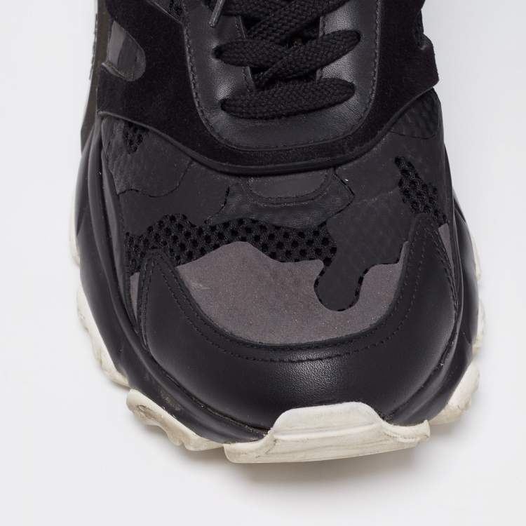 مملوكة مسبقًا Valentino Black Leather And Suede Bounce Sneakers Size 43