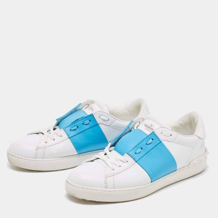 Pre Owned Valentino White/Blue Leather Rockstud Low Top Sneakers Size 42