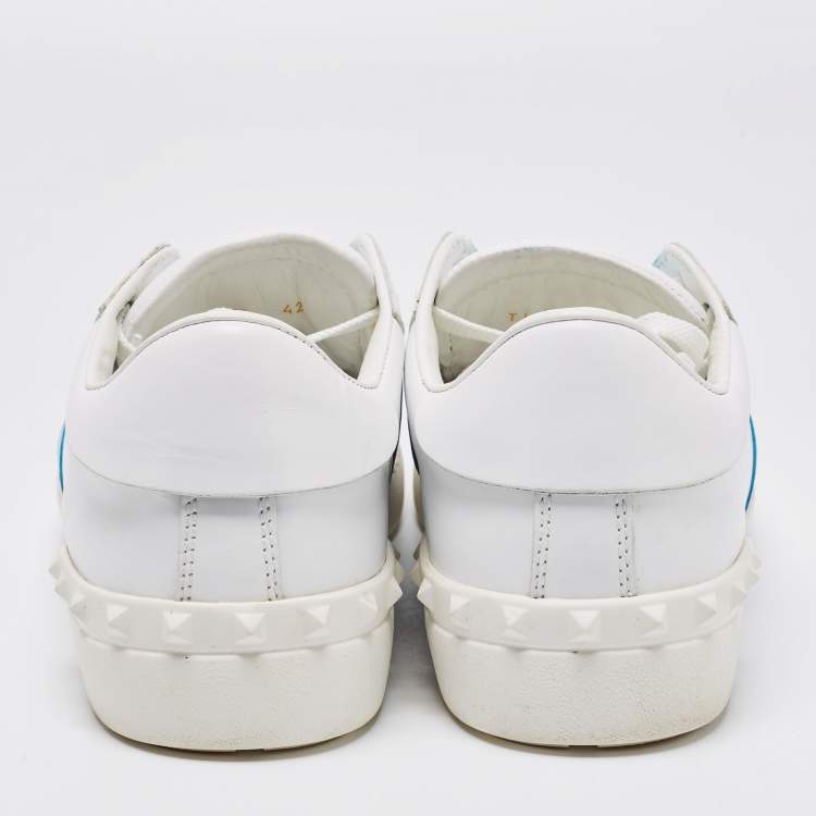 Pre Owned Valentino White/Blue Leather Rockstud Low Top Sneakers Size 42