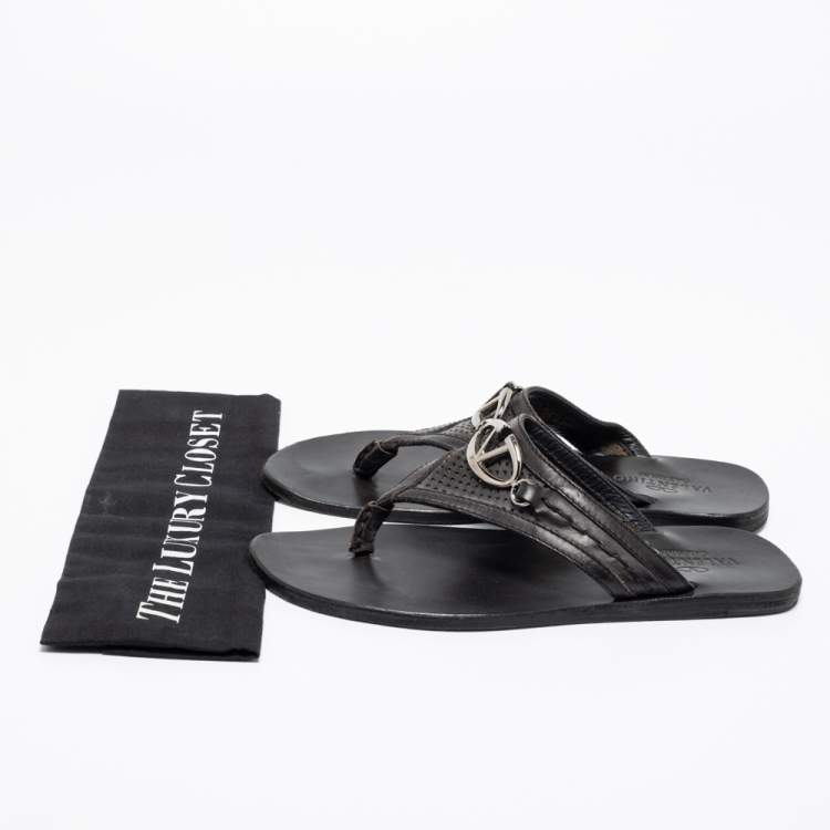 Pre Owned Valentino Black Leather V Logo Thong Sandals Size 40 