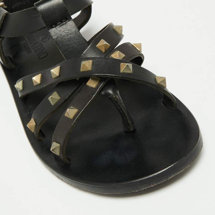 Pre Owned Valentino Black Leather Rockstud Strappy Flat Sandals Size 41