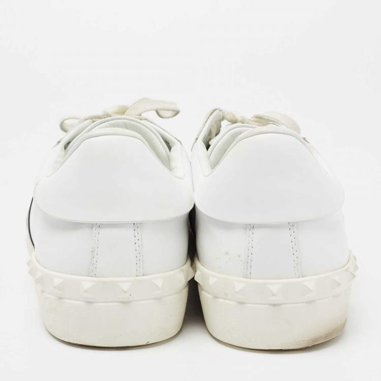 Pre Owned Valentino White/Black Leather Rockstuds Lace Up  Sneakers Size 43