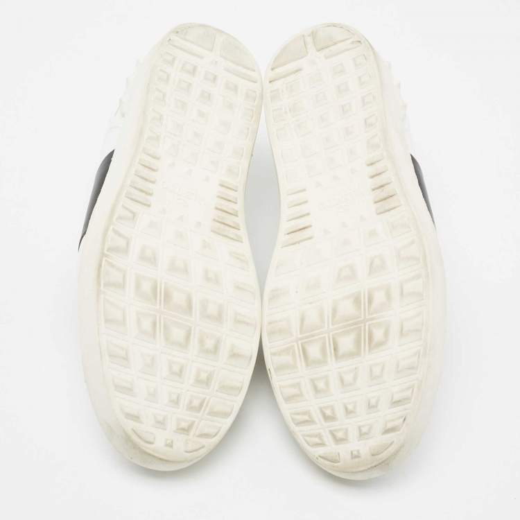 Pre Owned Valentino White/Black Leather Rockstuds Lace Up  Sneakers Size 43