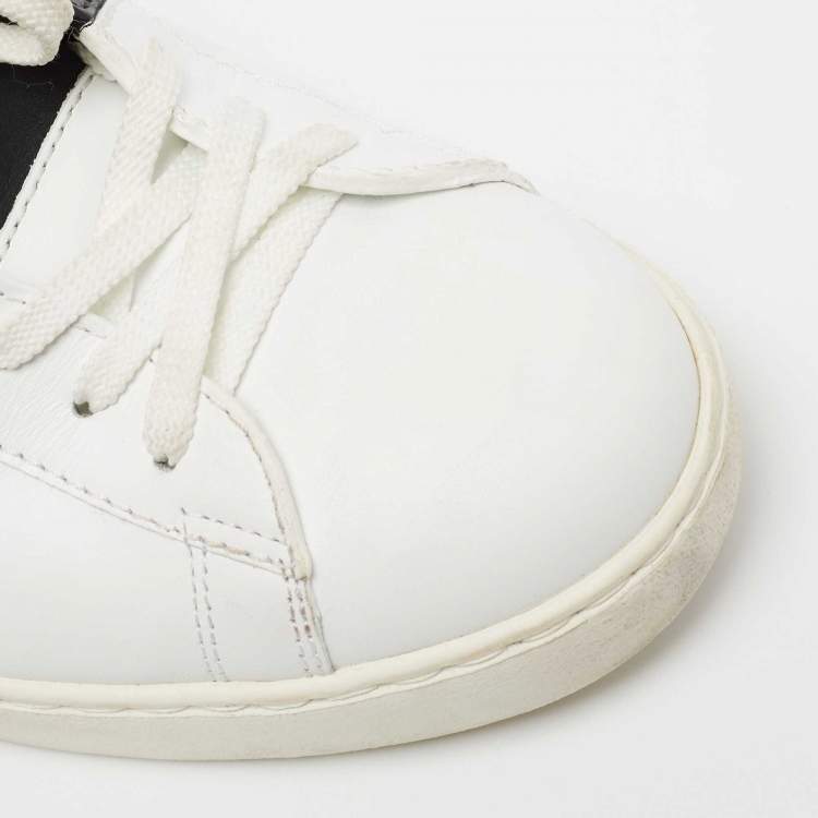 Pre Owned Valentino White/Black Leather Rockstuds Lace Up  Sneakers Size 43