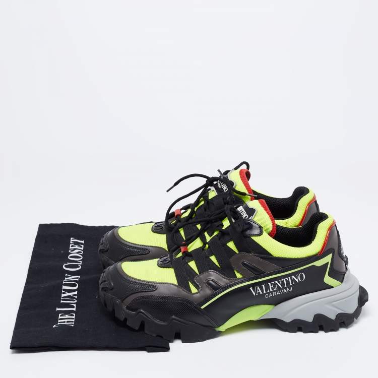 Pre Owned Valentino Black/Neon Green Leather and Mesh Climber Low-Top Sneakers Size 39