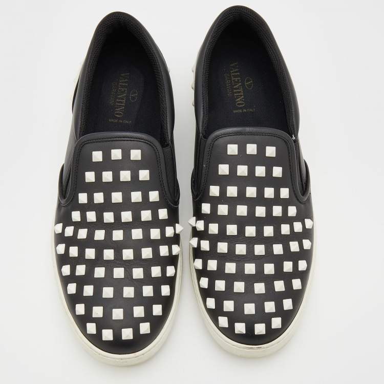 Pre Owned Valentino Black Leather Rockstud Slip On Sneakers Size 43