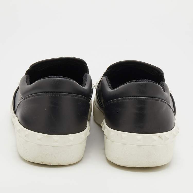 Pre Owned Valentino Black Leather Rockstud Slip On Sneakers Size 43
