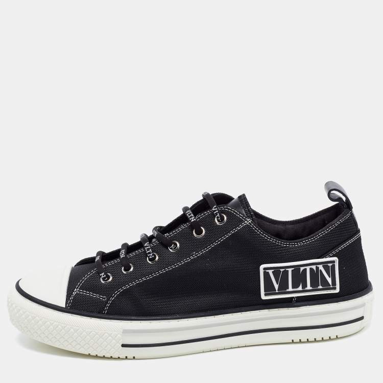 مملوكة مسبقًا Valentino Black Fabric and Rubber Giggies Low Top Sneakers Size 41