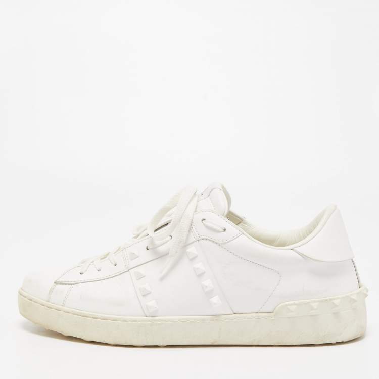 Pre Owned Valentino White Leather Studded Low Top Sneakers Size 44