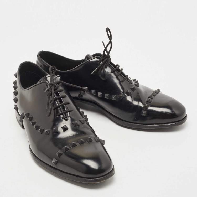 Pre Owned Valentino Black Leather Rockstud Lace Up Oxfords Size 41