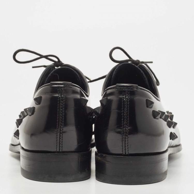 Pre Owned Valentino Black Leather Rockstud Lace Up Oxfords Size 41