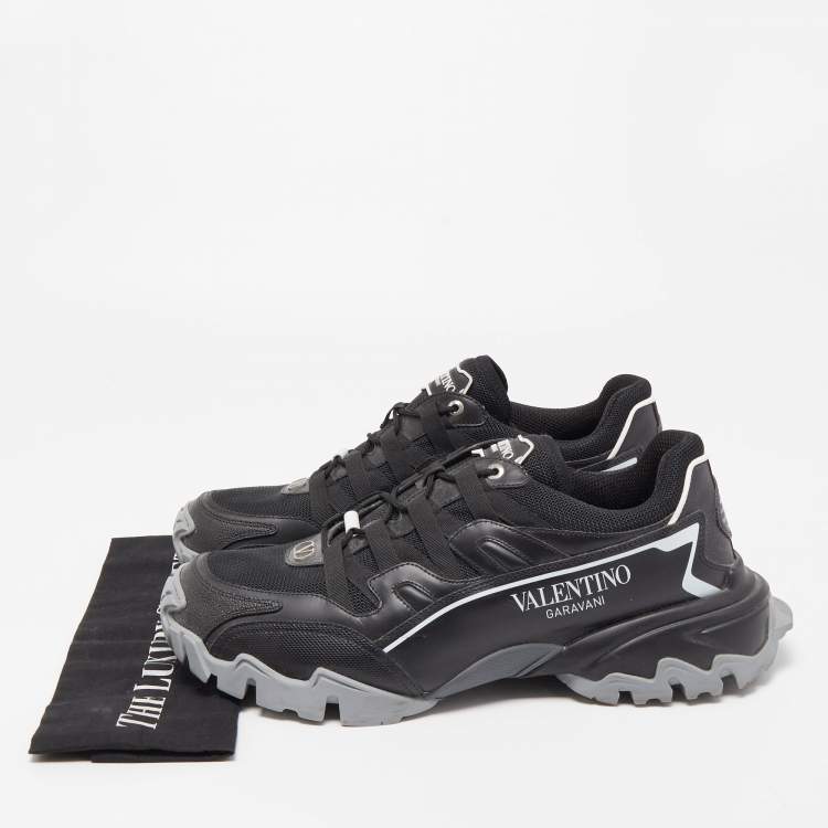 Pre Owned Valentino Black/White Leather And Mesh Climbers Low Top Sneakers Size EU 45