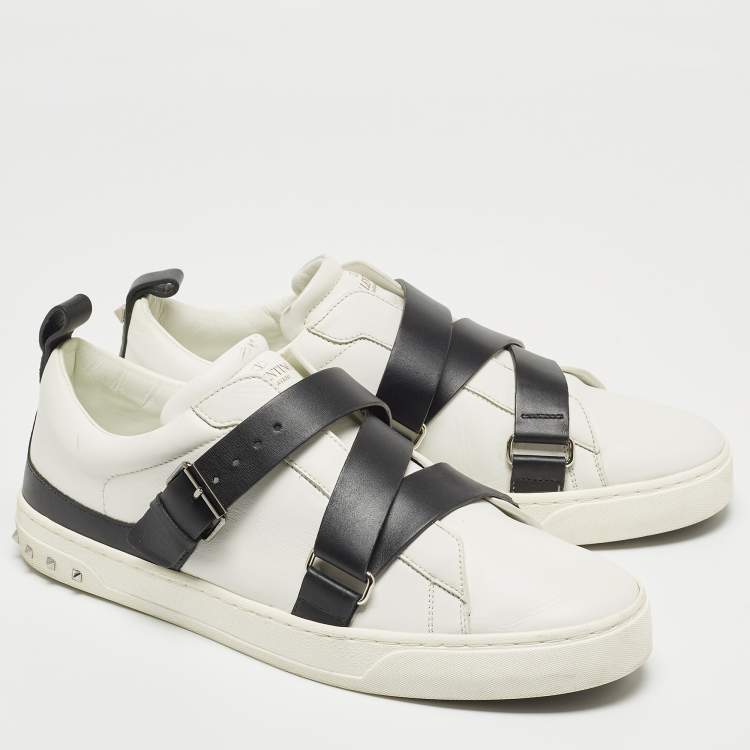 Pre Owned Valentino White/Black Leather Buckle Strap Rockstud Sneakers Size 43